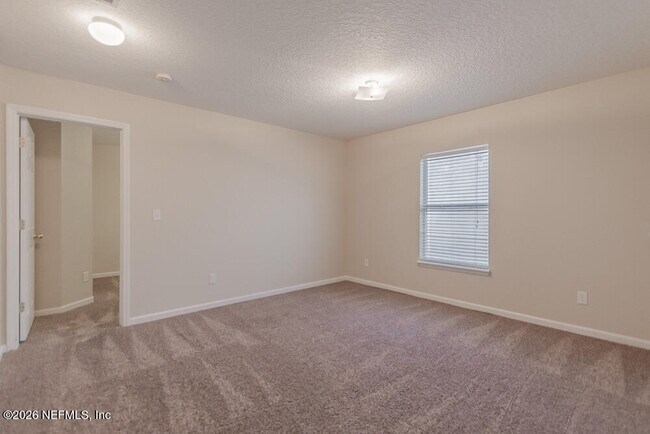 Building Photo - 684 Sid Dr