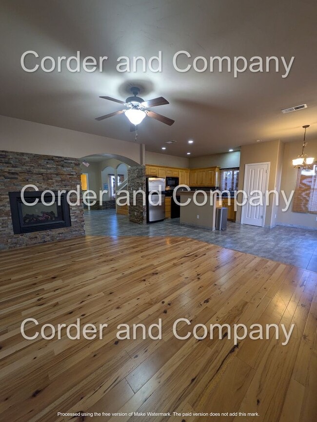 Building Photo - Massive 2 Story 3Bedroom 2.5 Bathroom, 2 Car Garage Townhouse at 1,838 Sq Ft.