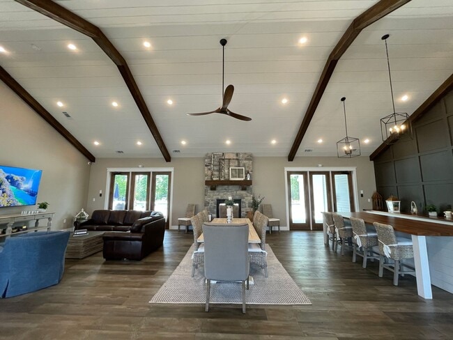 Building Photo - Cardinal | 4 Bed 2.5 Bath | Garage | 1895 sf | from $2990 All-Inclusive Rent Pricing | 6, 7, 8, 9...