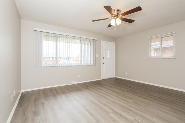 Building Photo - 3683 Ripplegrove Dr