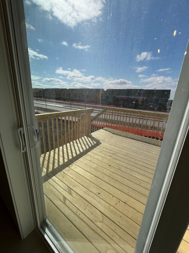 Building Photo - The Wilds Townhomes