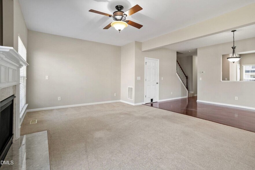 Building Photo - 305 Anterbury Dr