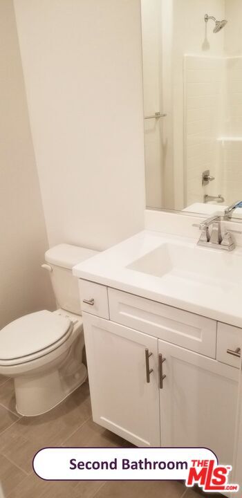 Building Photo - 28629 Solana Ct