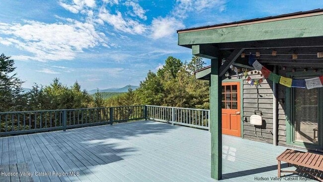 Building Photo - 376 Abbey Rd