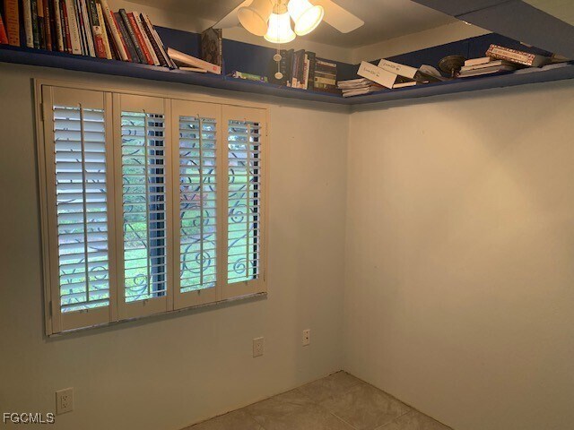 Building Photo - 5829 Wild Fig Ln