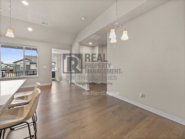 Building Photo - 4115 N Park Dr