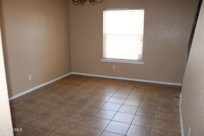 Building Photo - 4056 Tibuni Pl