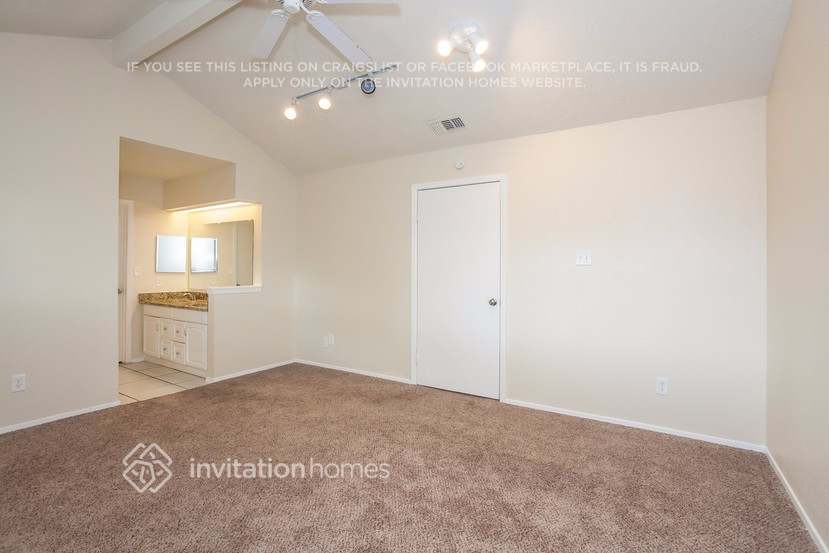 Building Photo - 10014 Hillridge Rd