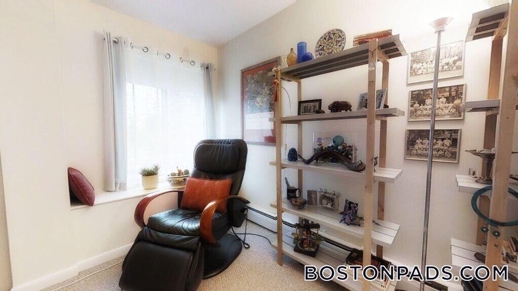 Building Photo - 385 Massachusetts Ave