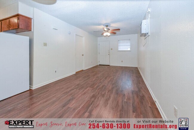 Building Photo - 205 W Avenue A