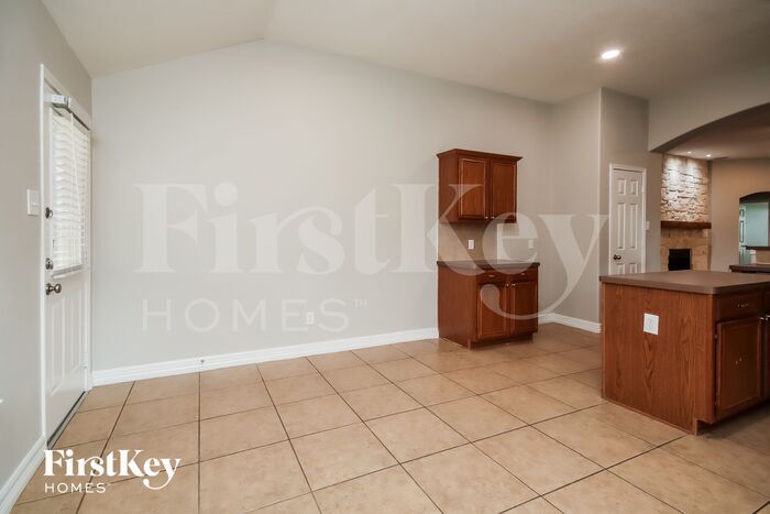 Building Photo - 5018 Creekbridge Ct