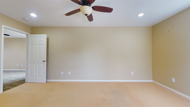 Building Photo - 10602 W Hidden Lake Ln