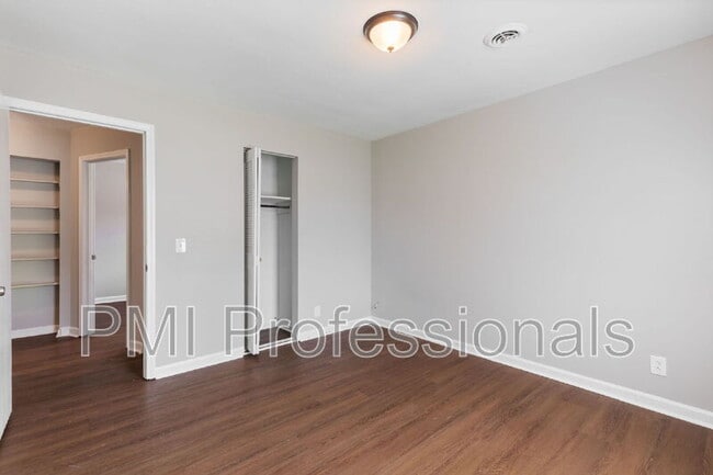 Building Photo - 4912 Leesa Ann Ln