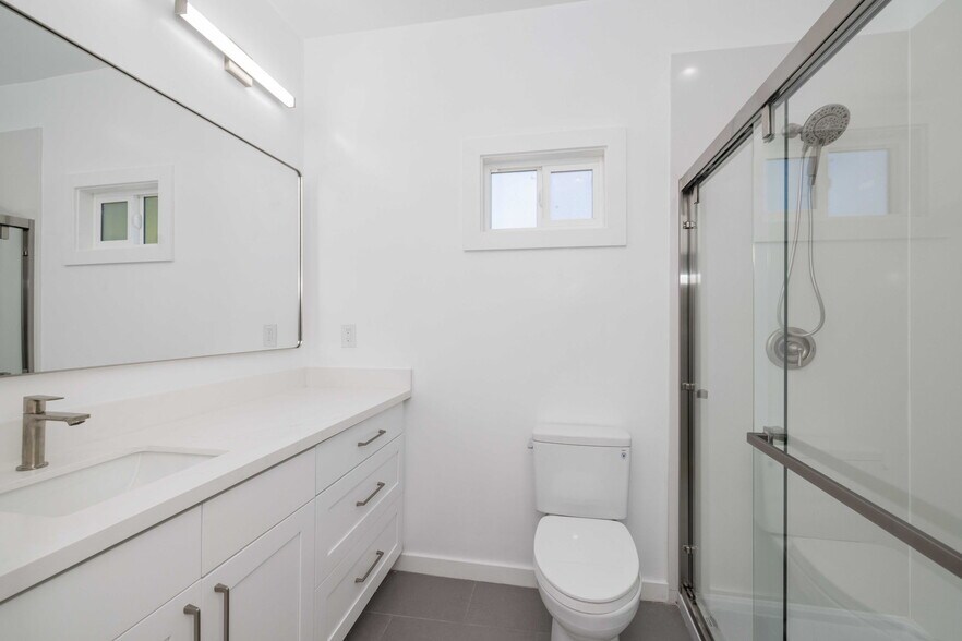 Master Bathroom - 19139 Vaughn Ave