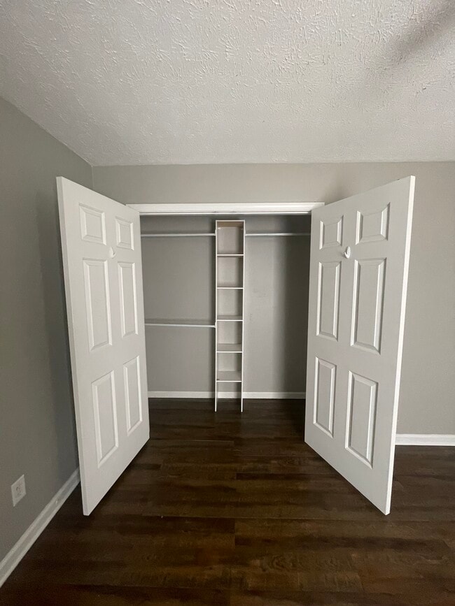 Building Photo - 1432 Trillium Ln