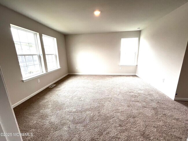 Building Photo - 20 Rothbury Ct