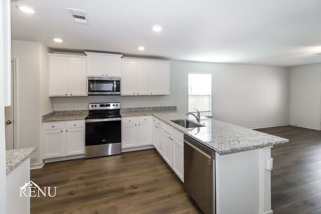 Building Photo - Coming Soon!