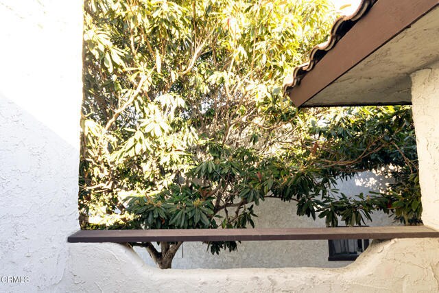 Building Photo - 364 E Bard Rd