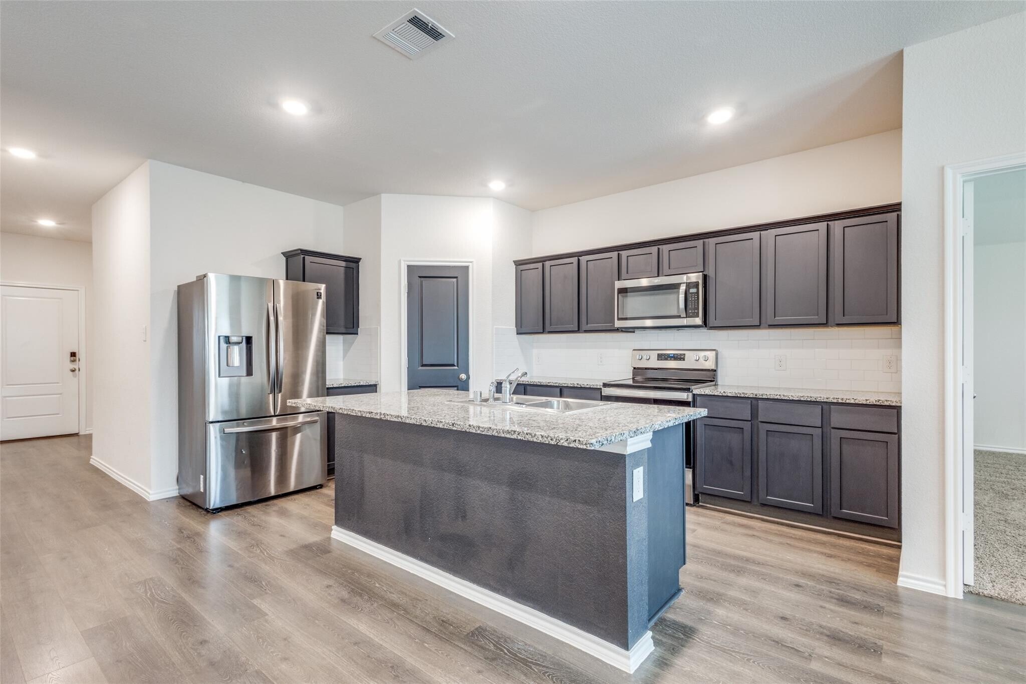 Building Photo - 111 Barbara Ln