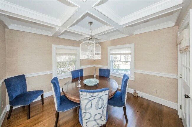 Building Photo - 28 Morey Ln