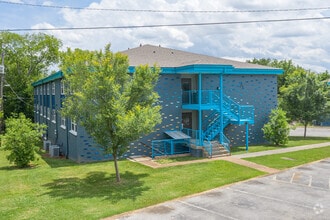 Building Photo - The Canvas