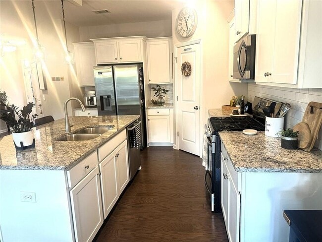 Building Photo - 4311 Lanier Park Dr