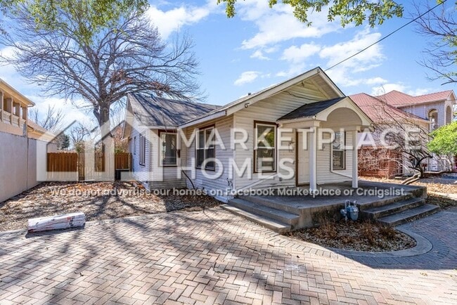 Primary Photo - 312 Maple St