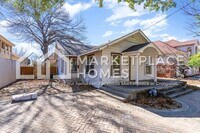 Building Photo - 312 Maple St