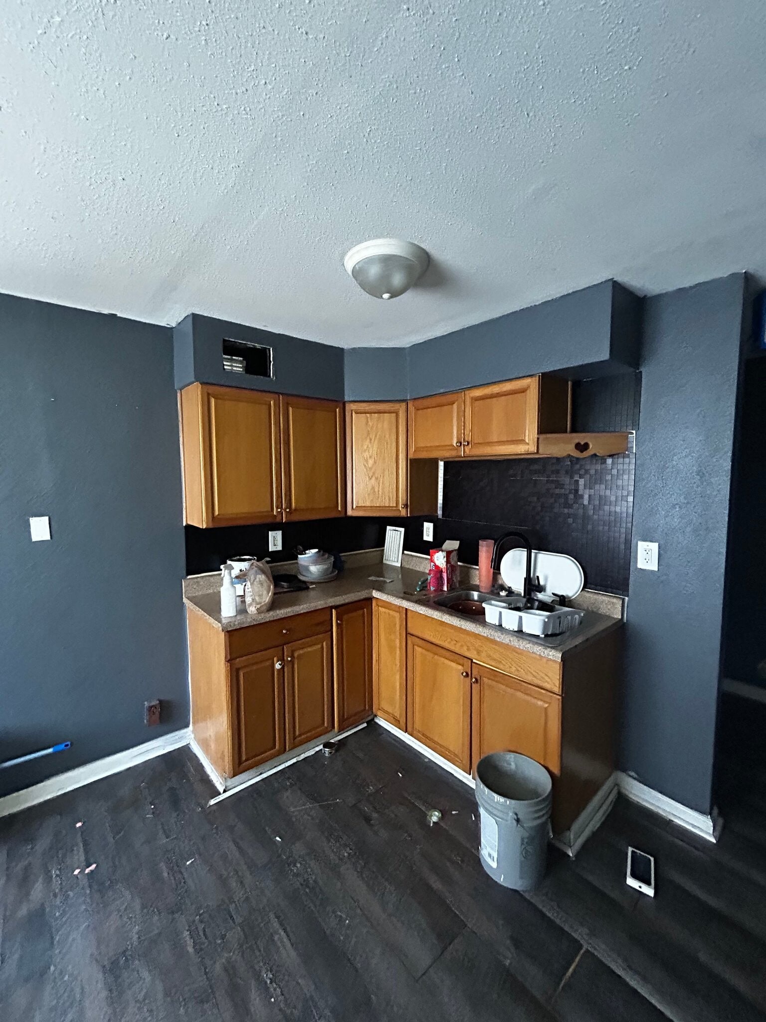 Building Photo - 13 Drexel Dr