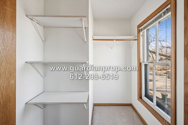 Building Photo - House Near Downtown Stillwater Available Now, Hardwood Floors, Updated Kitchen, Fenced Yard