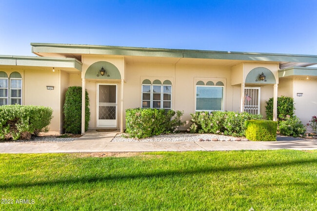 Building Photo - 13227 N 99th Dr