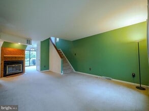 Building Photo - 1001 Winfield Ct