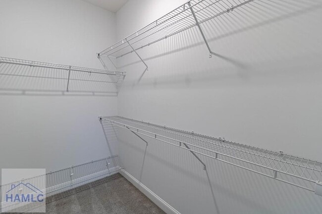 Building Photo - 260 Rutledge Dr