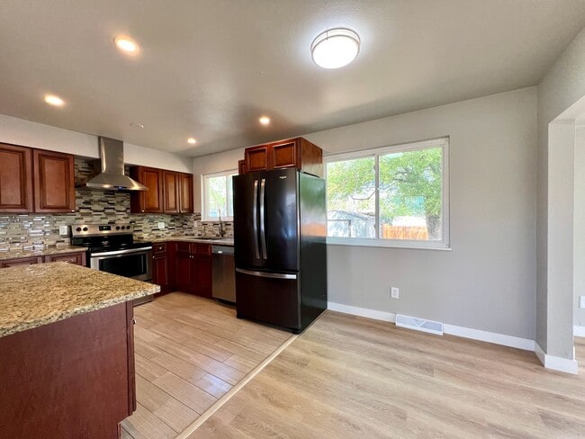 Building Photo - 3601 W 90th Ave
