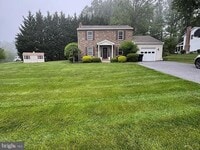 Building Photo - 2114 Deadora Rd