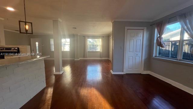 Building Photo - 2201 N 56th Terrace