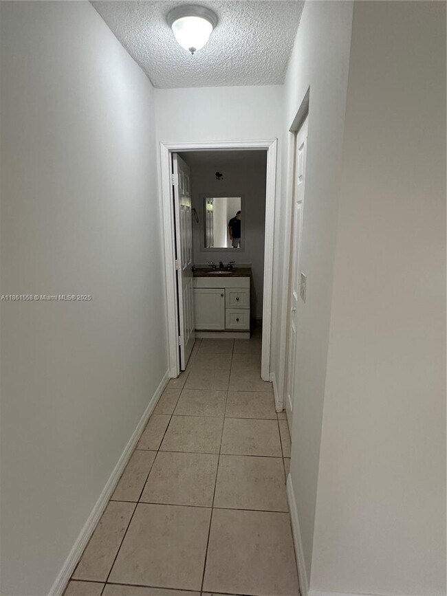 Building Photo - 11213 Royal Palm Blvd