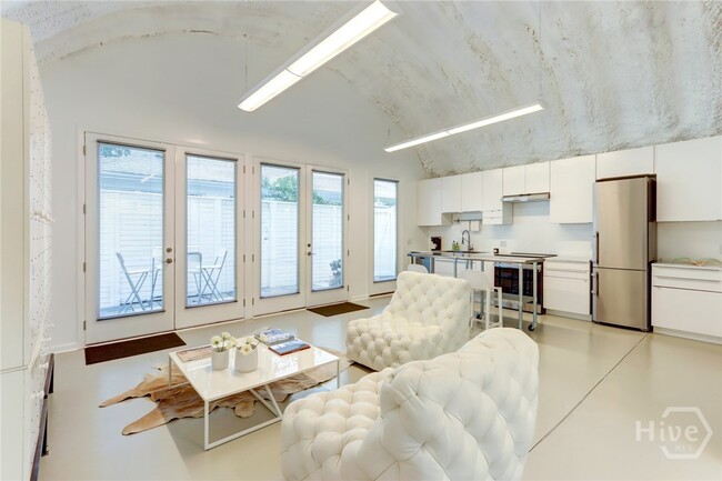 Building Photo - 103 Brandywine Rd