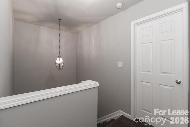 Building Photo - 153 Marakery Rd