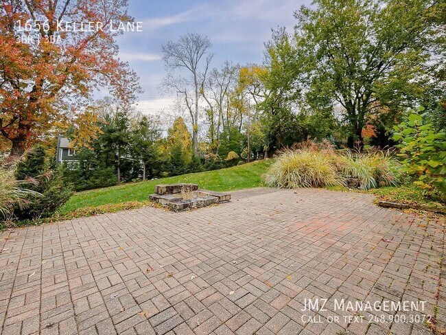 Building Photo - 1656 Keller Ln