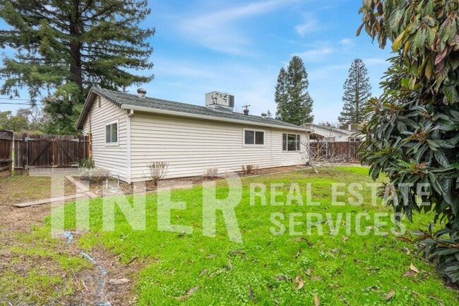 Building Photo - 6824 Linda Sue Way