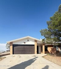 Building Photo - 11621 Marsh Mccall Way