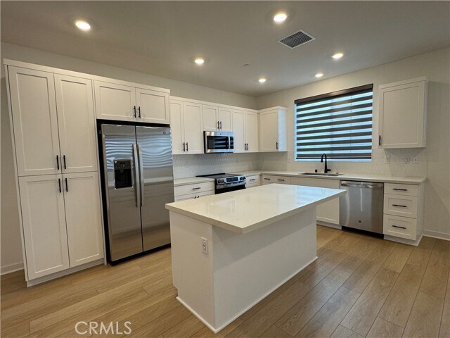 Building Photo - 12788 Bolsa Dr