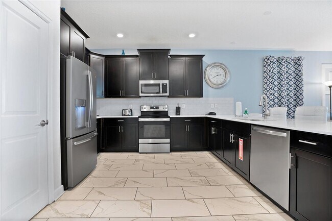 Building Photo - 1613 Maidstone Ct