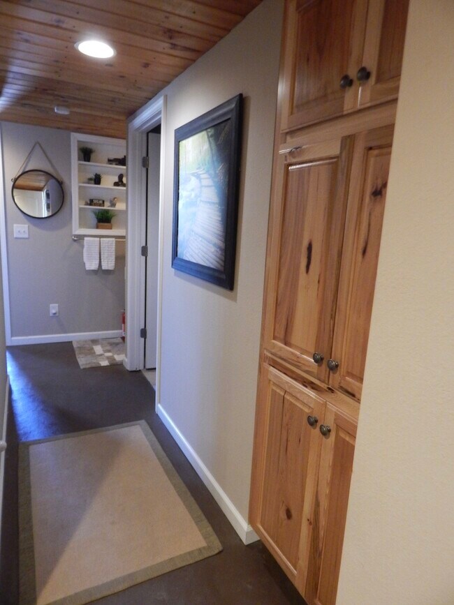 Building Photo - 487 Kentucky Ave