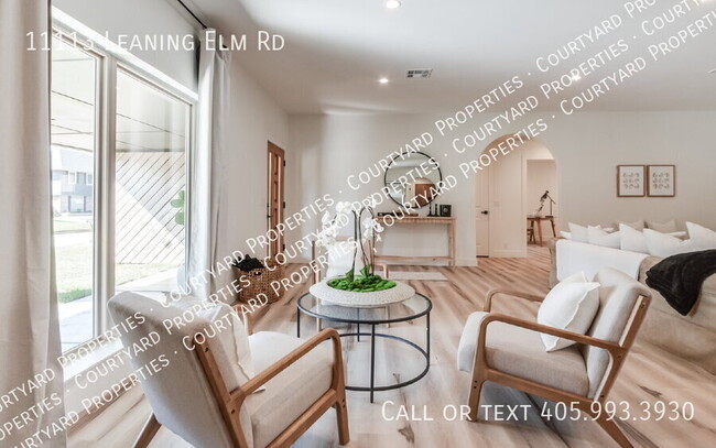 Building Photo - 11113 Leaning Elm Rd
