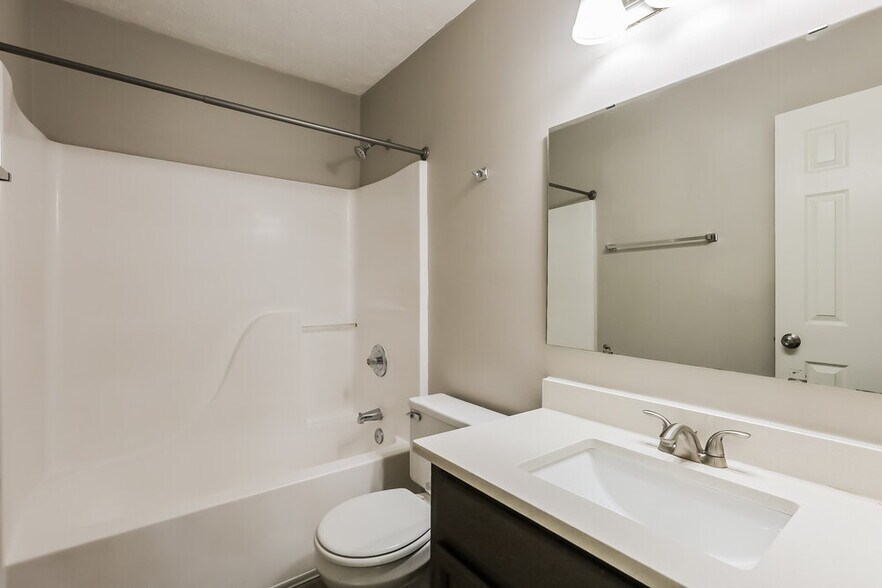 Building Photo - 6114 King Lear Ct