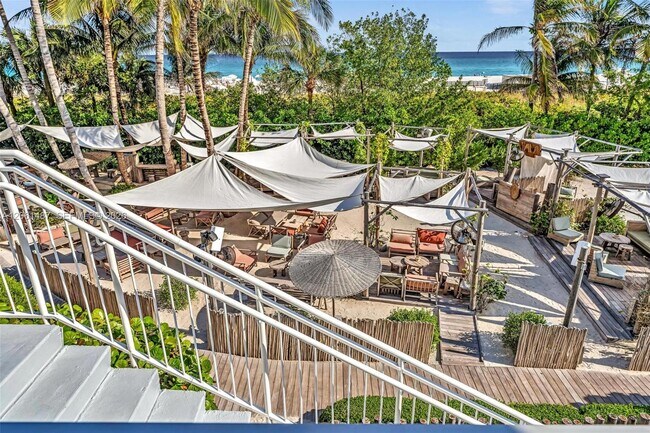 Building Photo - 2301 Collins Ave