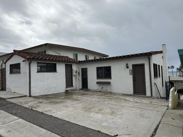 Building Photo - 109 S Alameda Ln