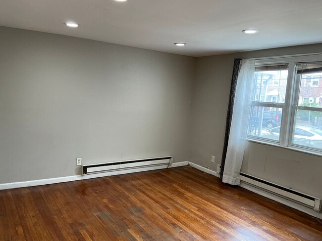 Building Photo - 768 Audrey Dr